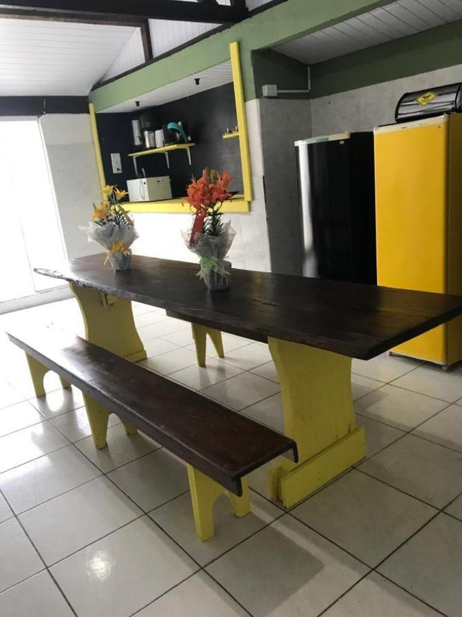Hostel Banana House Bombinhas Dış mekan fotoğraf